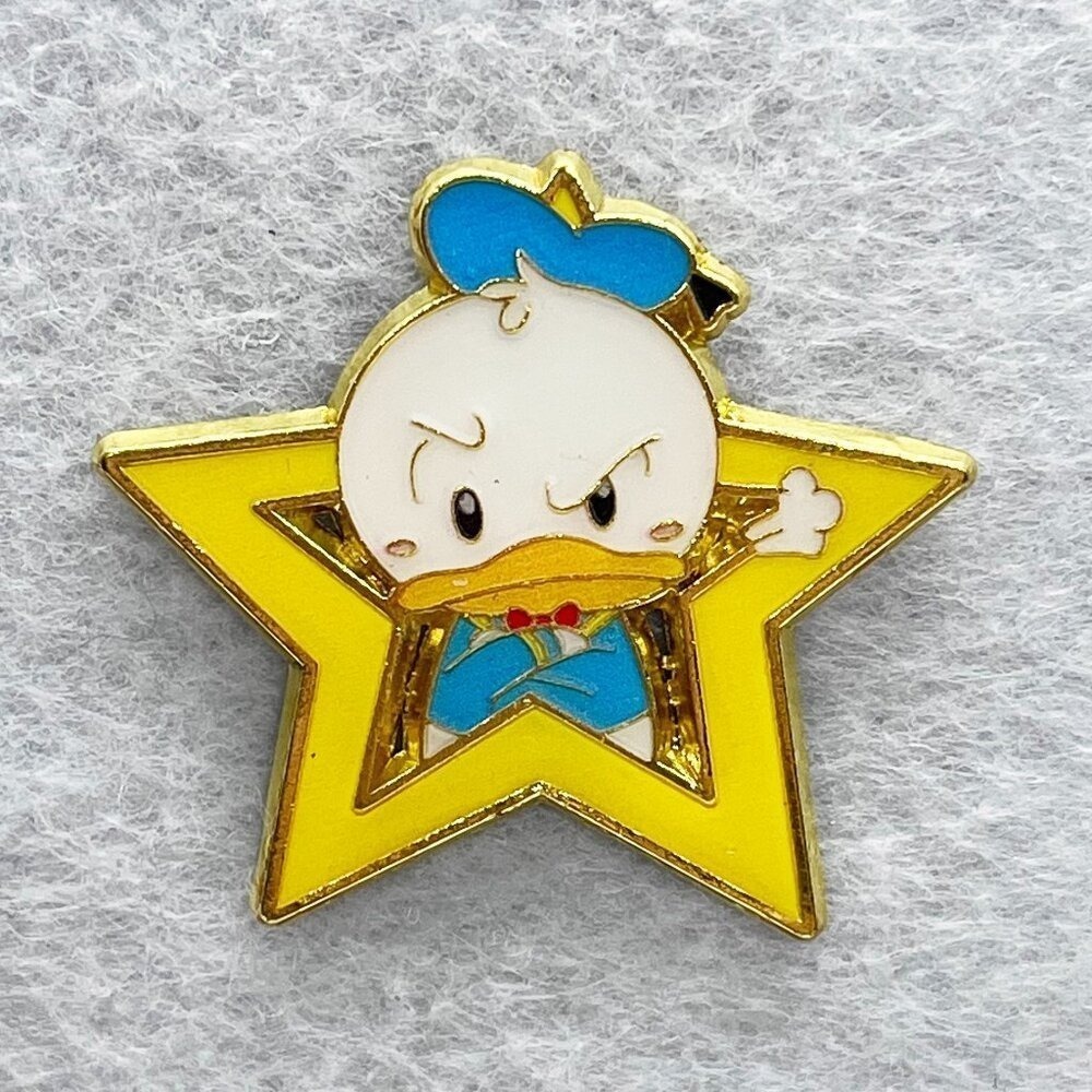 🔮 5/$25 Disney Star Angry Donald Duck Pin